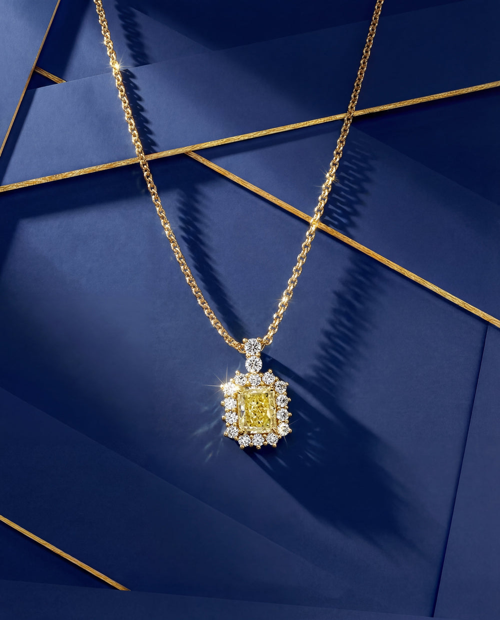Necklaces & Pendants