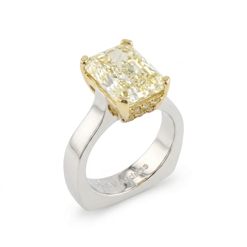 Platinum & 18K Yellow Gold Yellow Diamond Engagement Ring · 5.01ct